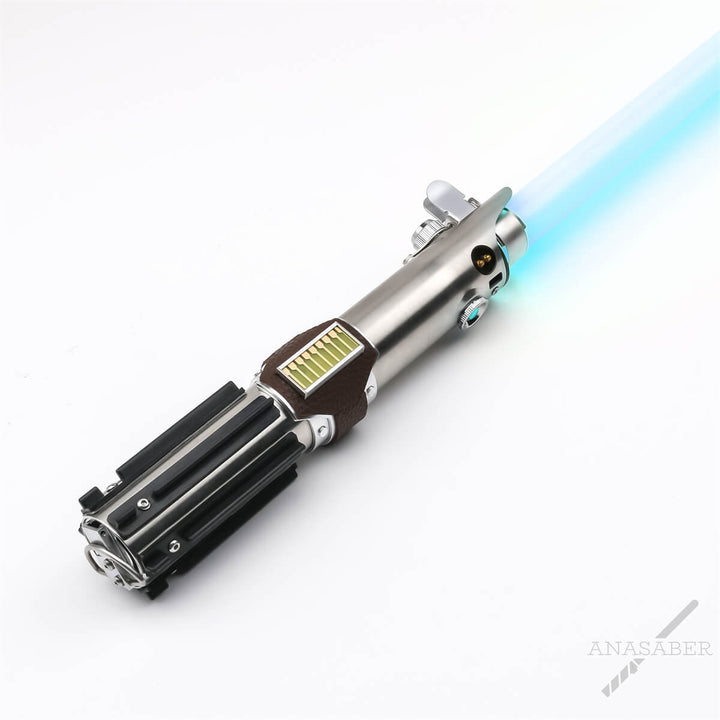 LUKE-EP9-neopixel-lightsaber