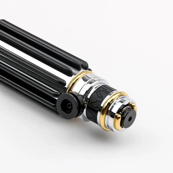 Mace Windu's Unique Purple Lightsaber