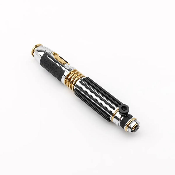 Mace Windu's Unique Purple Lightsaber