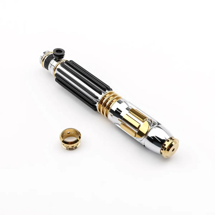 Mace Windu's Unique Purple Lightsaber